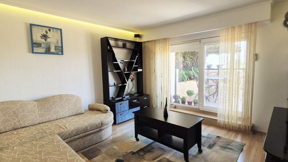 COMISION 0% - Apartament 2 camere renovat, mobilat-utilat, 53mp plus terasa20mp - Poză 1