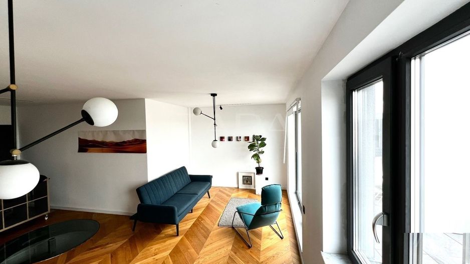 Apartament modern cu terasă spațioasă de vânzare în Mărăști. - Poză 2