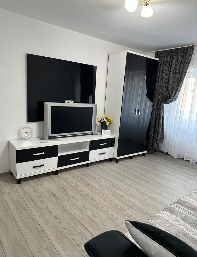 AP. 2 CAMERE- OBOR, BLOC REABILITAT, BUCATARIE INCHISA, MODERN - Poză 1