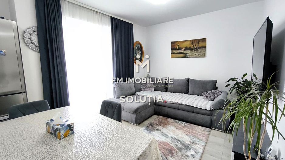 Apartament 2 camere, semidecomandat, loc de parcare, bloc nou! - Poză 1