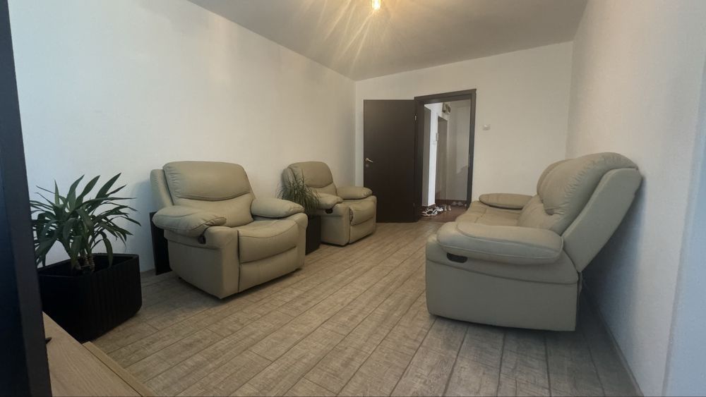Ap 3 camere Piata Garii -Rovine et 2/4 - Poză 1