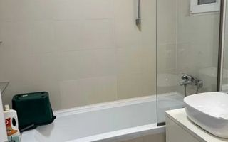 Romana | Apartament 3 camere | Mobilat si utilat | Imobil 1980 | 4 min metrou - Poză 7