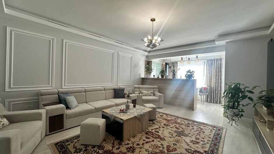 Apartament 3 camere de vanzare Zona Compozitorilor - Poză 4