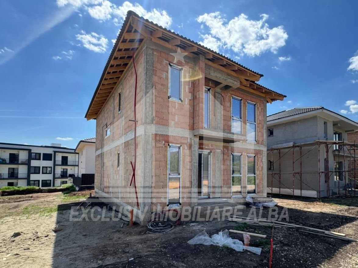 Casa individuala | P + 1 | 125 mp utili | 250 mp teren | Cetate - Poză 3