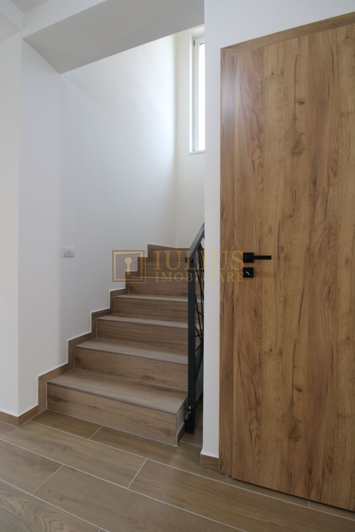 Casa zona Lunei, 5 camere + 3 bai, centrala proprie, rezidential sau birouri ! - Poză 17