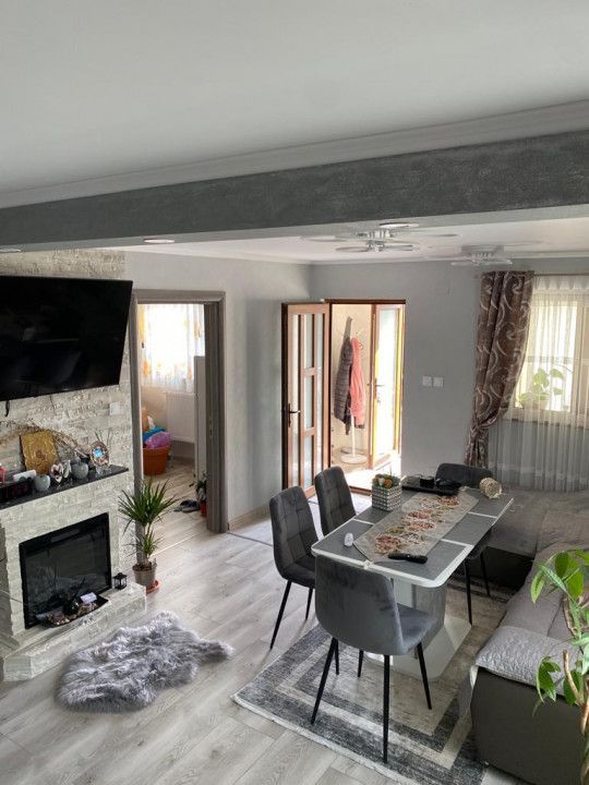 Vanzare Vila Zona Racovita Mioveni - Poză 13