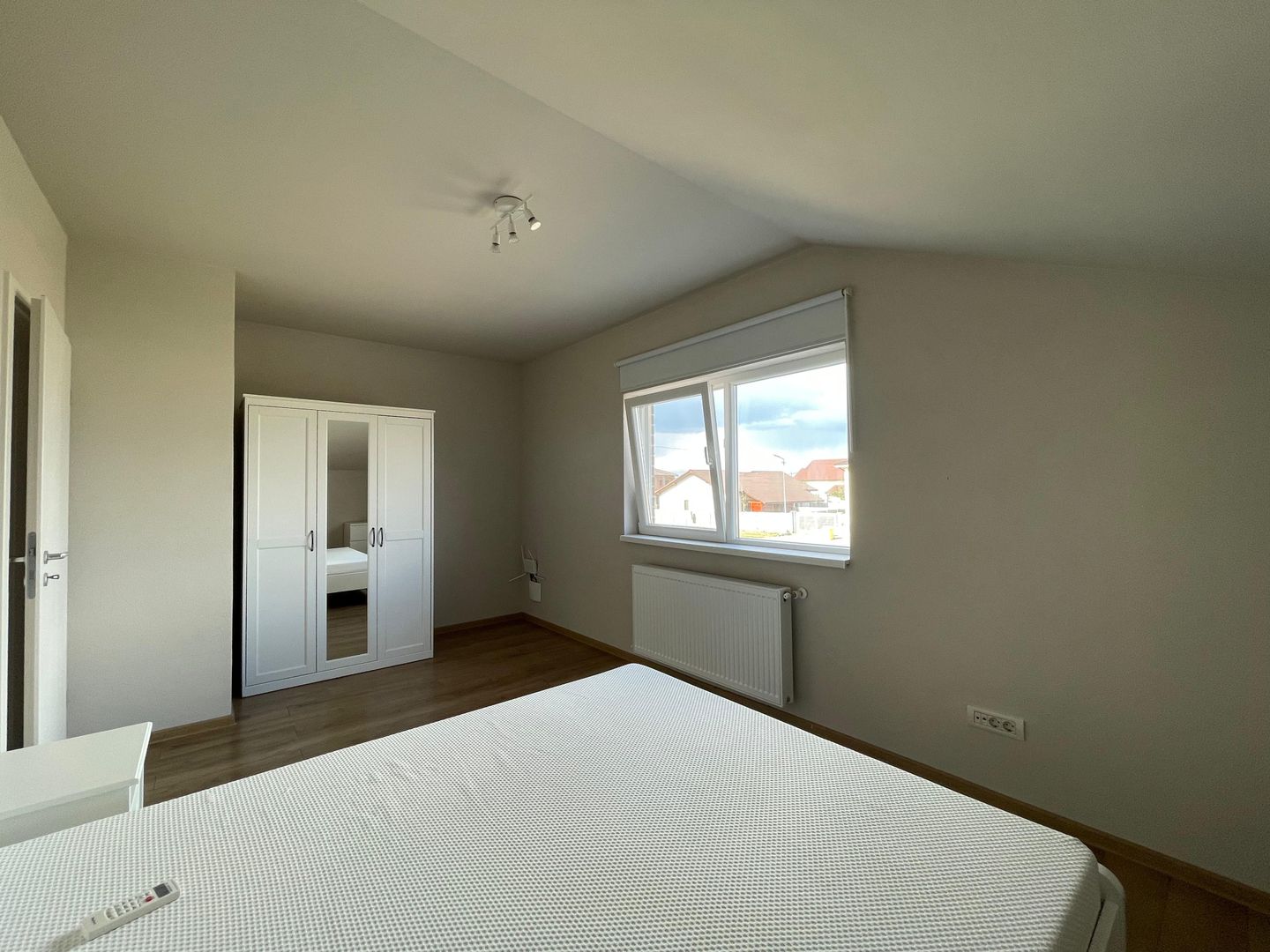 Duplex nou, complet mobilat și utilat |Moșnița Nouă| - Poză 6