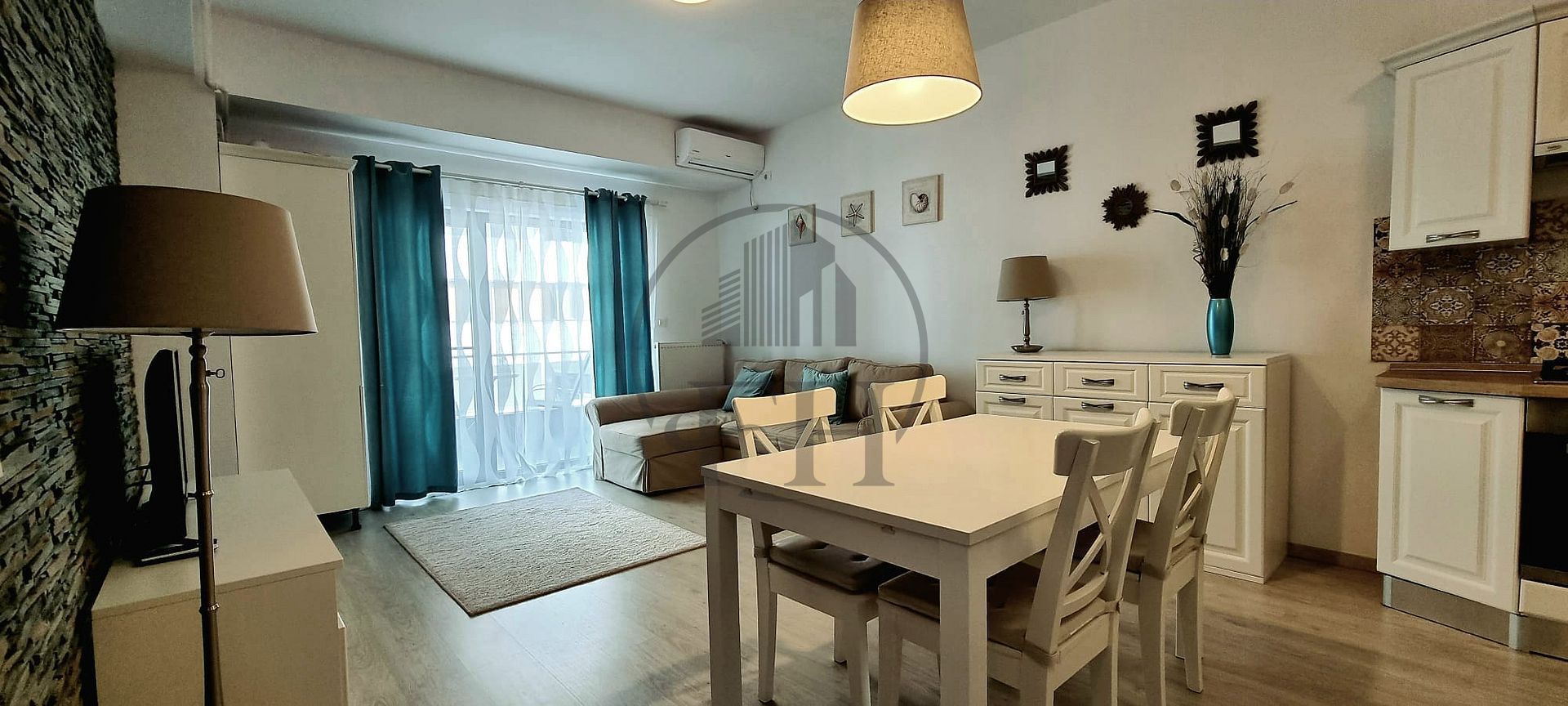 SOLD/ VANDUT Apartament 2 camere de vanzare Mamaia - Poză 2