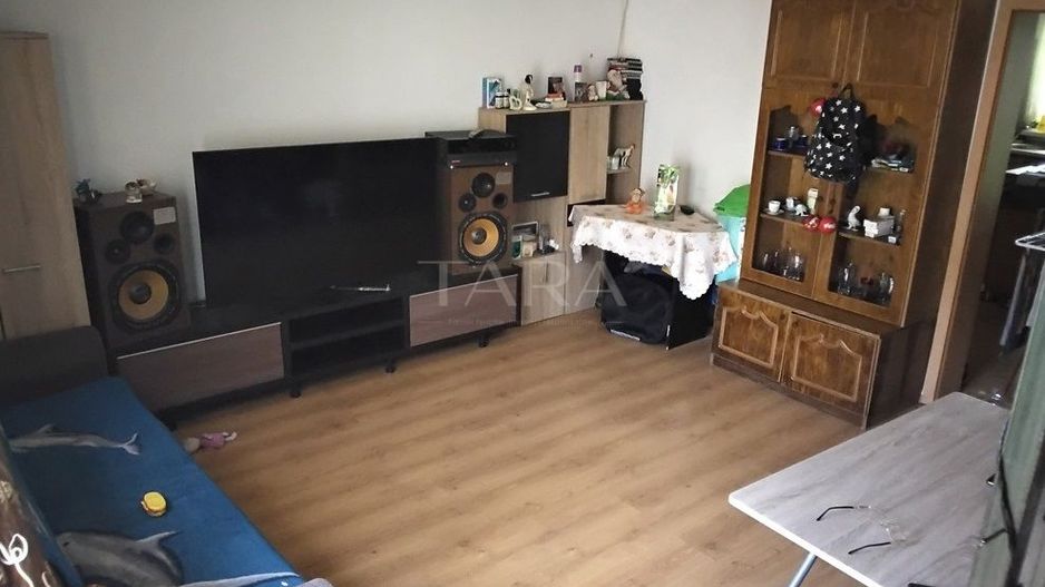 De vanzare triplex cu 3 camere in Floresti. - Poză 1