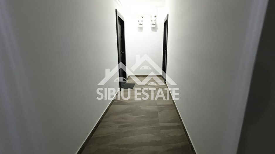 Apartament 3 camere, finisat, partial mobilat- Calea Surii Mici Sibiu - Poză 6