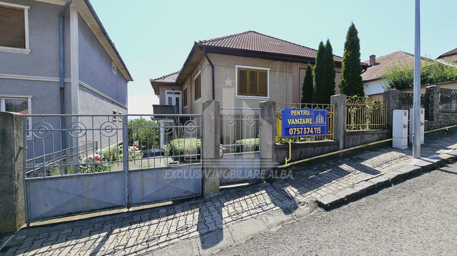 Casa in regim cuplat de vanzare in Blaj, Comision 0 - Poză 1