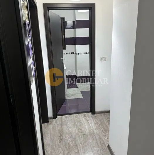 Cug - 2 Camere Decomandat - Etaj 2 + Loc De Parcare - Poză 5