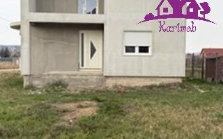 Casa in localitatea Osorhei - Poză 3