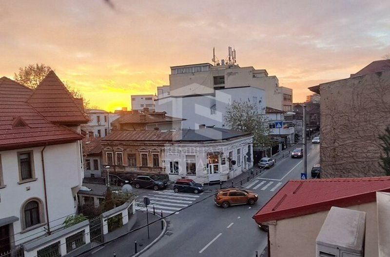 4 camere | 137 mp | Matei Voievod - Poză 3