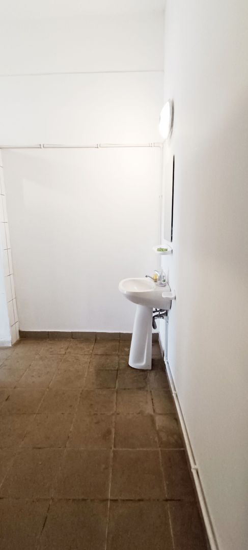 Hala industriala ,cu rampa-Astra - Poză 5