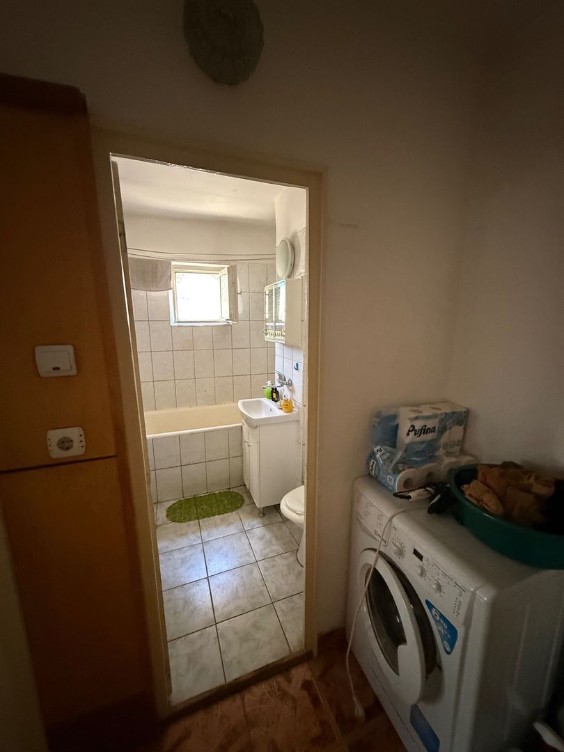 BRASADAS vinde ap 3 cam etaj 2/4 in Micro 17. - Poză 8