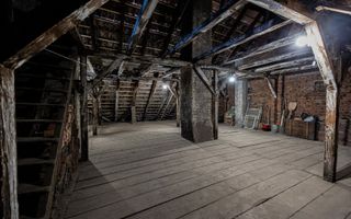 Apartament 4 camere semidecomandat, ultracentral, etaj 1 - Poză 13