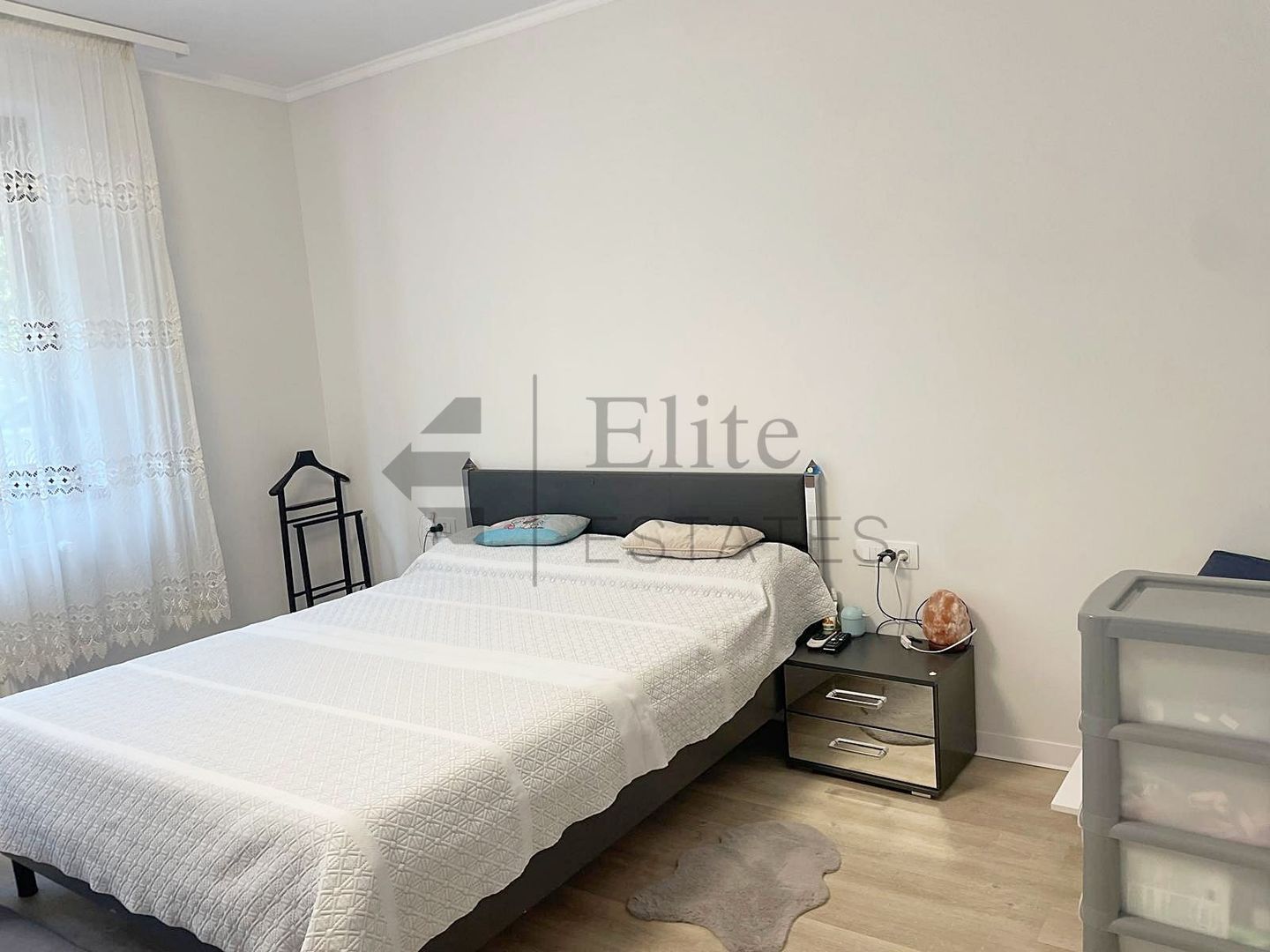 Casa cu 4 camere central in Oradea - Poză 9