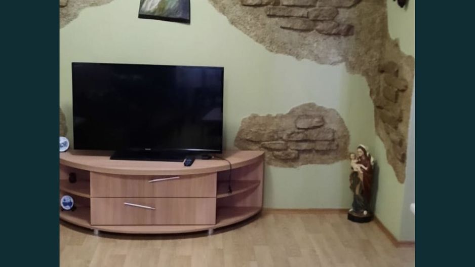 De vanzare apartament cu 2 camere - Poză 3