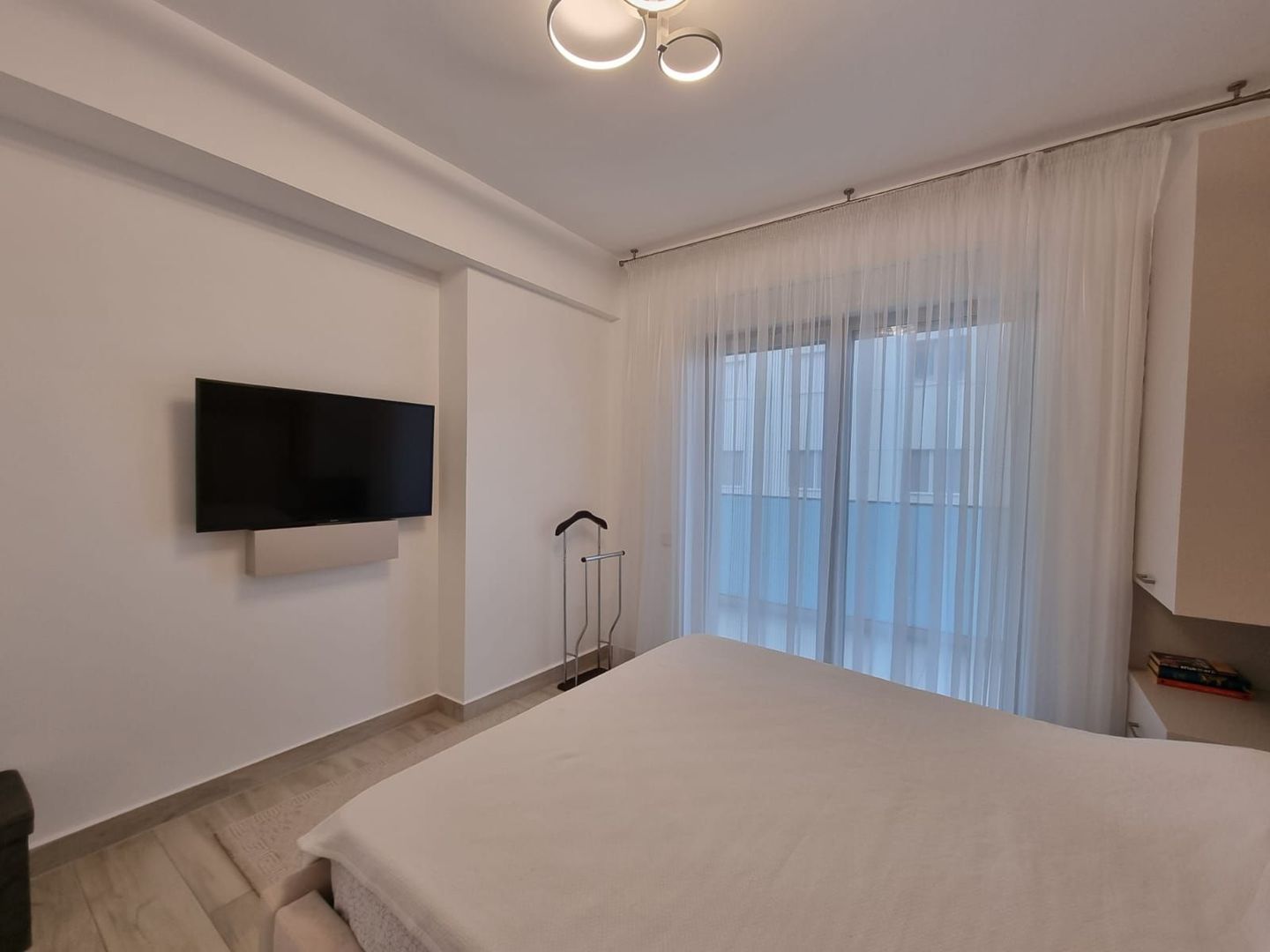 Apartament modern 3 camere  Marina Surf Rezidence vedere lac si mare - Poză 11