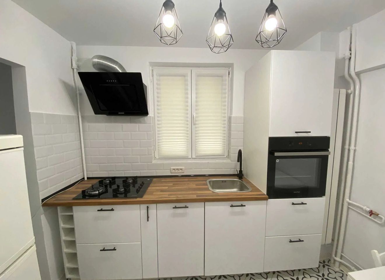 AP. 2 CAMERE-IANCULUI, BLOC REABILITAT, MASINA DE SPALAT VASE - Poză 4