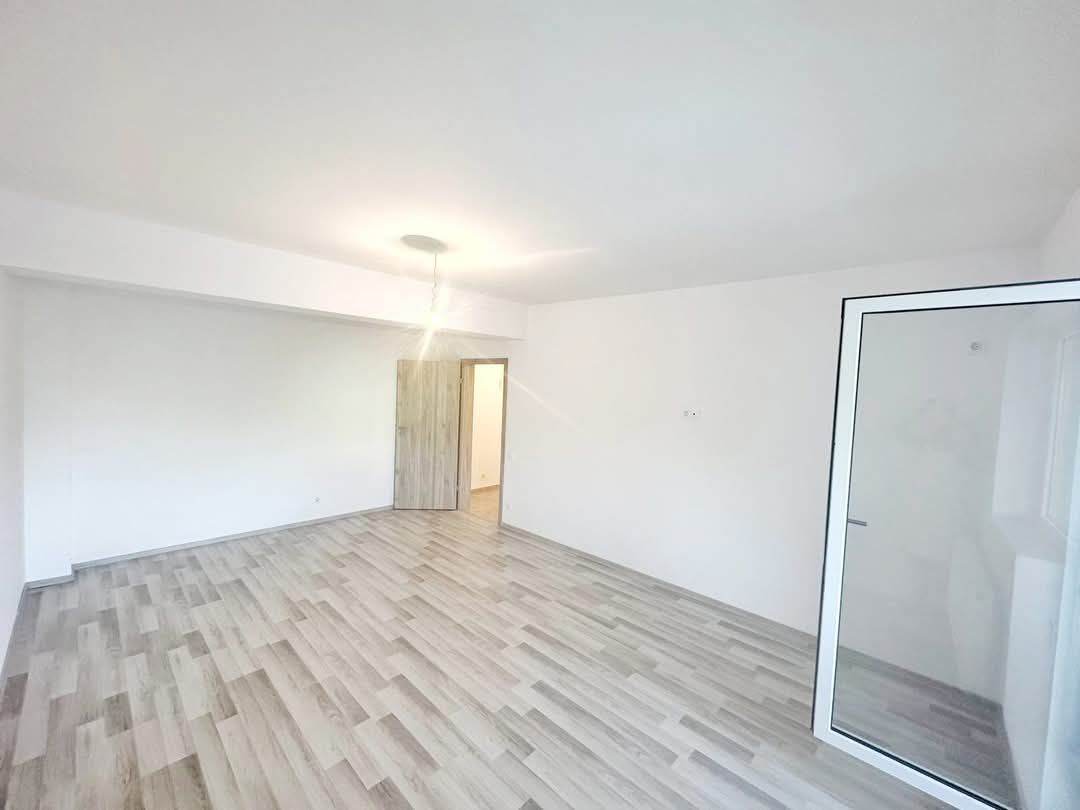 Investitie-Garsoniera, 6 min metrou Berceni, decomandată, 40 mp - Poză 2