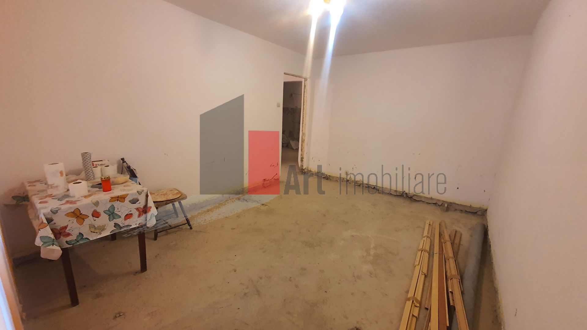 Super Ocazie - Ap 4 cam Giurgiu decomandat, parter - Poză 6