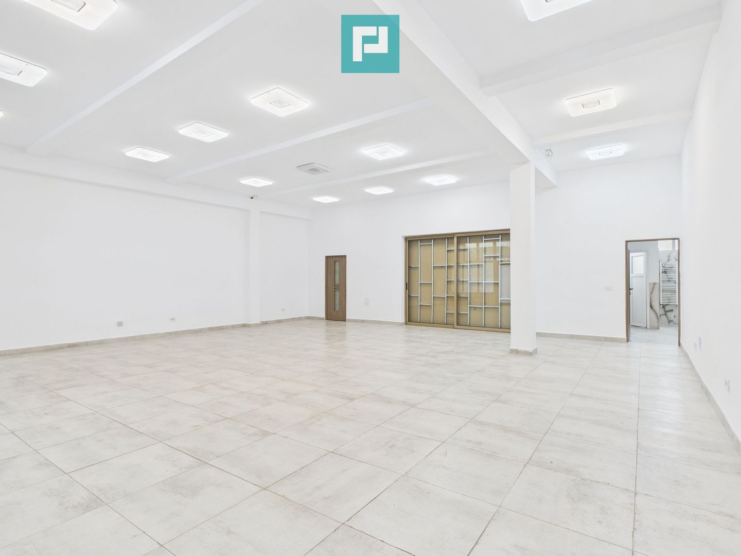 Spațiu comercial 113mp - Frumos Renovat - Cantemir - Poză 3