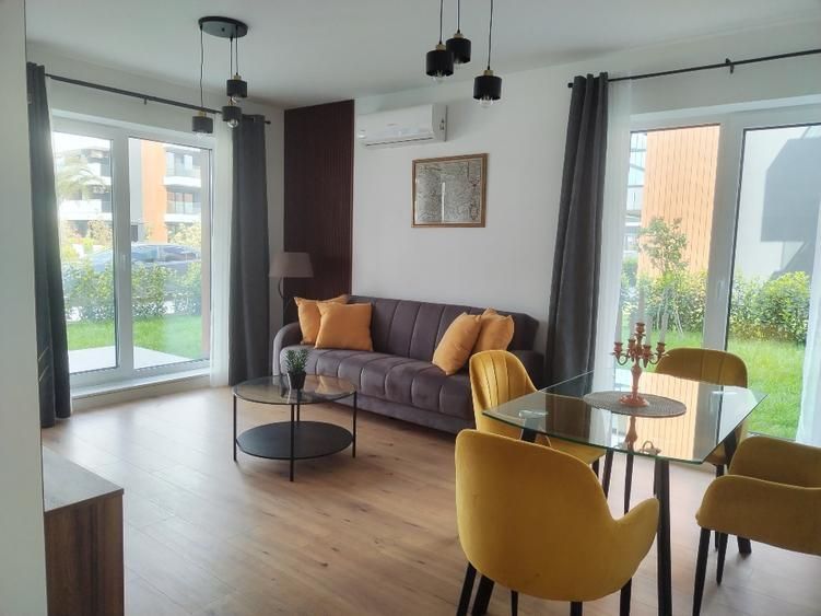 Apartament 2 camere lux, piscină, grădină, parcare suprateran - Poză 1