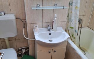 Apartament cu 2 camere de inchiriat - Poză 4
