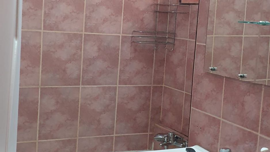 🏢 De închiriat: Garsonieră deosebită în Zona Tineretului - Poză 6