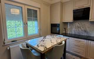 Vilă Lux  Oradea-strada Calimanestilor - Poză 3