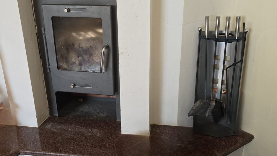 Casă cu grădină in zonă centrală - Poză 12