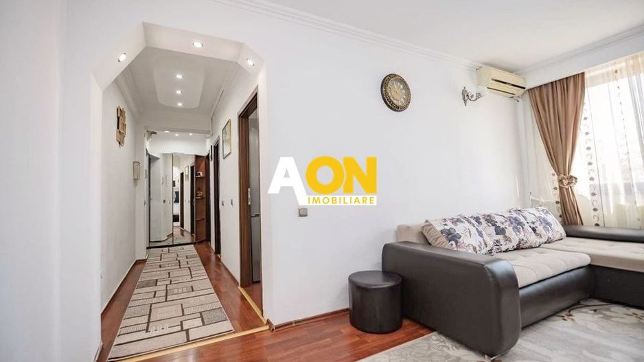 Apartament 3 camere, etaj 3, + boxa la subsol, ultracentral - Poză 3