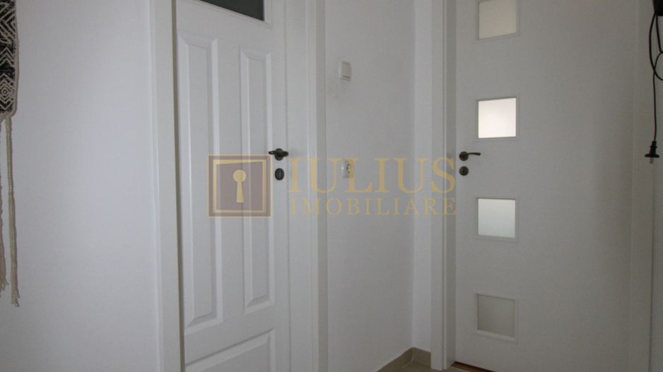 Piata Vicotoriei, 3 camere, centrala proprie - Poză 5