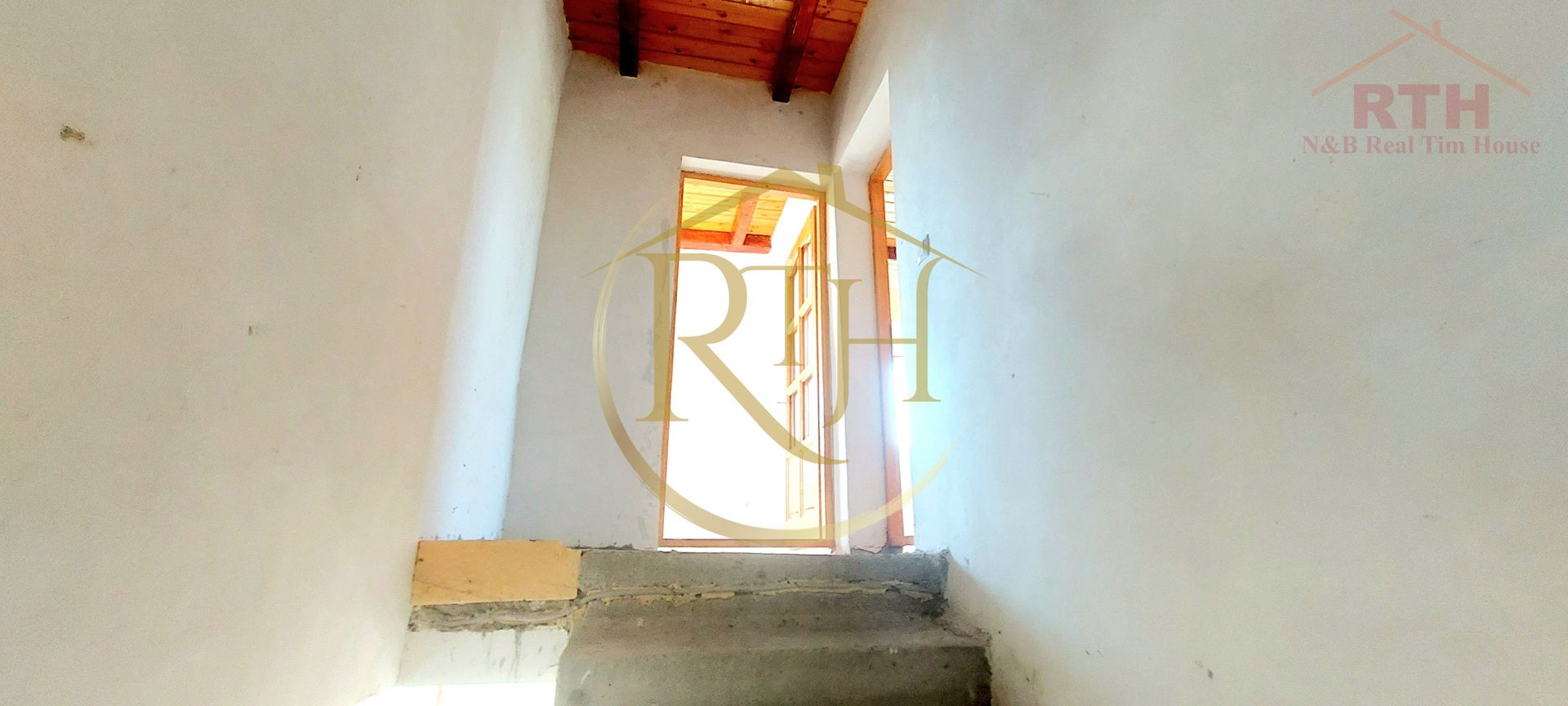 Casa de vânzare la gri plus teren in Chisoda. - Poză 25