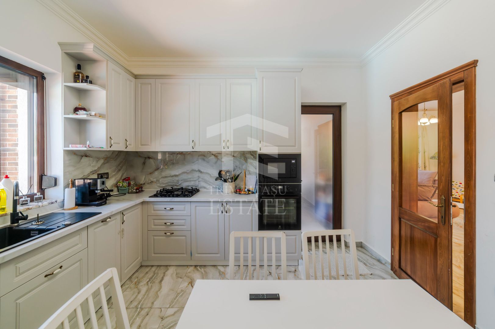 Casa pe parter premium cu piscina in Chisoda independenta energetic - Poză 28