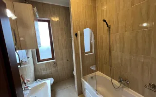 Apartament 3 camere, garaj si boxa - zona Centrala-Prefectura - Poză 33