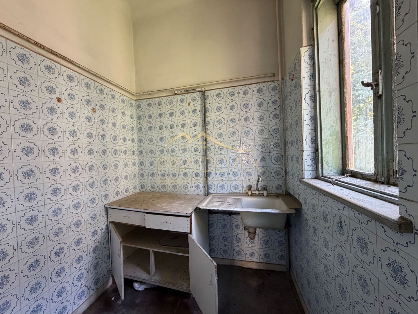 Vila cu 10 camere *540mp* // Zona Titulescu - Poză 14