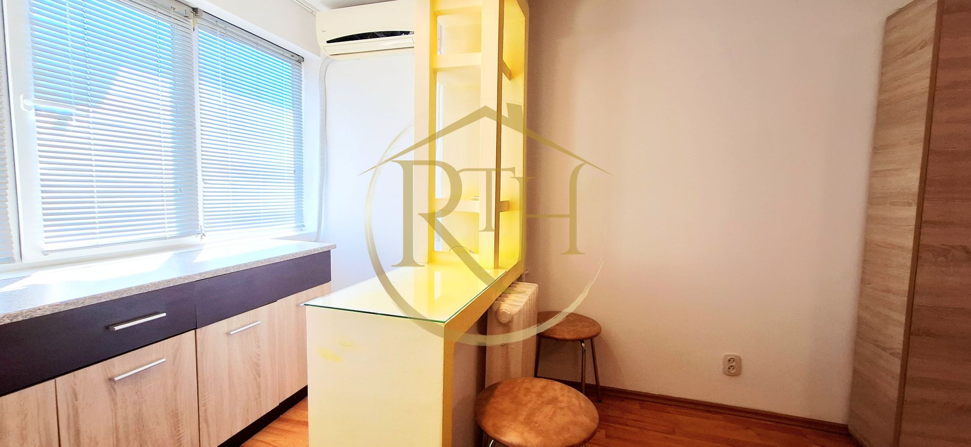 Oferim spre inchiriere apartament 1 camera,Circumvalatiunii,vis-a-vis de GymOne - Poză 10