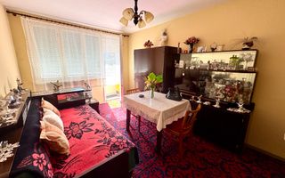 Apartament luminos, bine întreținut cu 3 camere, Carpați 1 - Poză 4