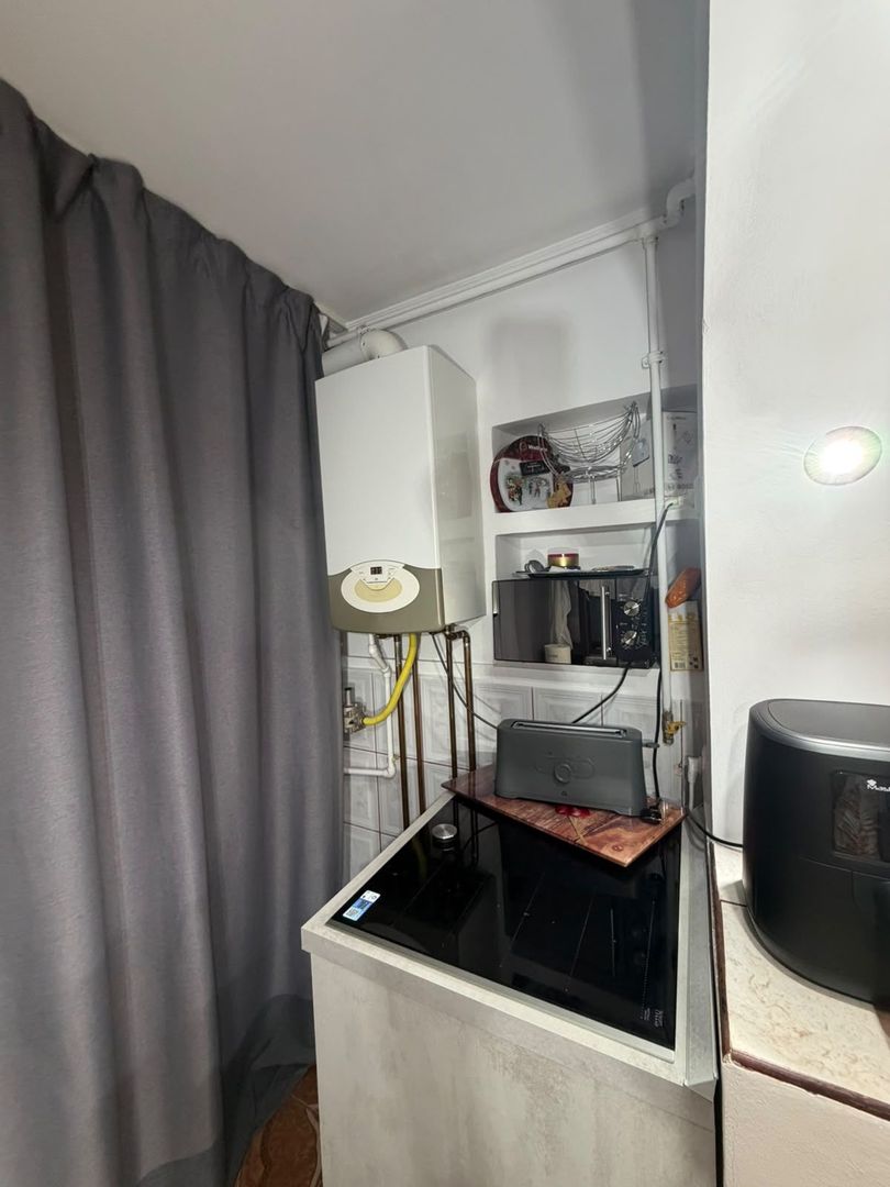 Apartament 3 camere decomandat-Zona Steaua-Shopping City-Mobilat - Poză 9