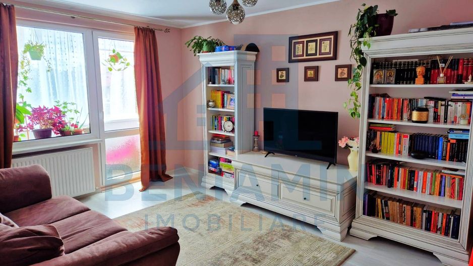 2 Camere-Decomandat- Mobilat-Utilat-Tractorul-Disponibil Imediat - Poză 1