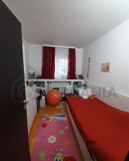 Apartament cu 3 camere de vânzare în zona Dacia, Iași - Poză 3