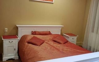 Apartament cu acces individual, ideal investiție. Renovat total 2021. - Poză 2