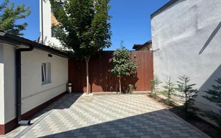 CASA INDIVIDUALA || METROU 1 MAI || LOC PARCARE + CURTE - Poză 13