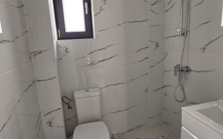 Apartament 3 camere Otopeni central - Poză 10
