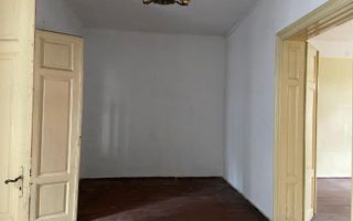 VILA 7 CAMERE, TEREN 337 MP, CENTRU CAMPULUNG - Poză 3