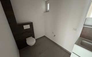 Etaj intermediar. Loc de parcare. Disponibil imediat - Poză 7