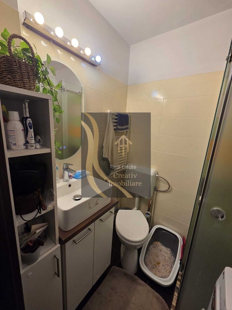 4 camere | 84 mp + boxă 5 mp | Centrală proprie | 2 băi | Etaj 3 4 | Metrou 5 min | Valea Argeșului - Poză 6